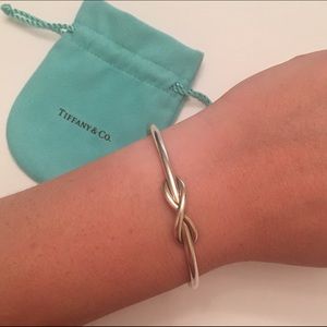 Deals for Tiffany Infinity Bracelets 